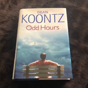 Dean Koontz, Novel Odd Hours